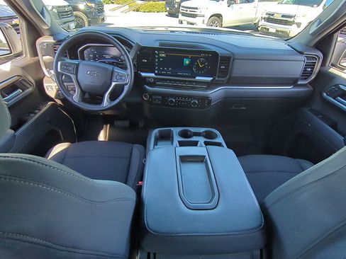 Used 2022 Chevrolet Silverado 1500 RST image 20