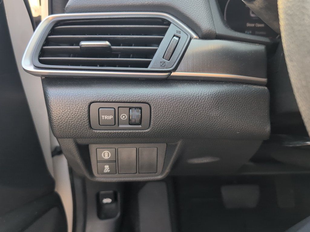 Used 2019 Honda Accord LX image 14