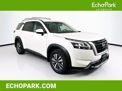Used 2024 Nissan Pathfinder SL
