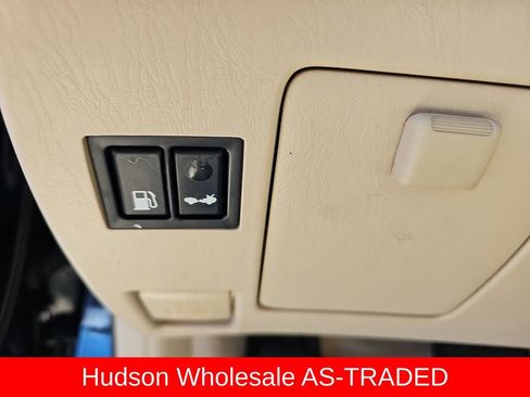 Used 2005 Lexus ES 330 FWD image 15