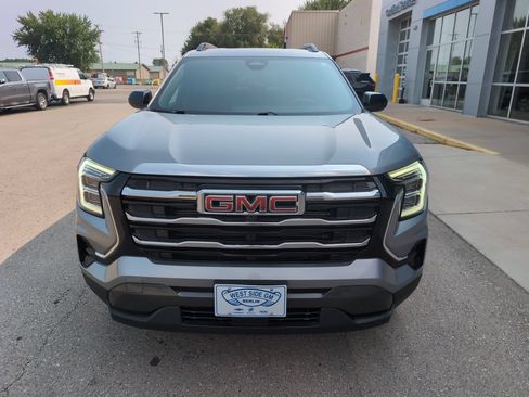 Used 2025 GMC Terrain Elevation w/ Elevation Premium Package AWD/4WD image 3