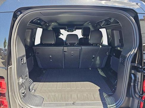 New 2025 Land Rover Defender 110 S image 12