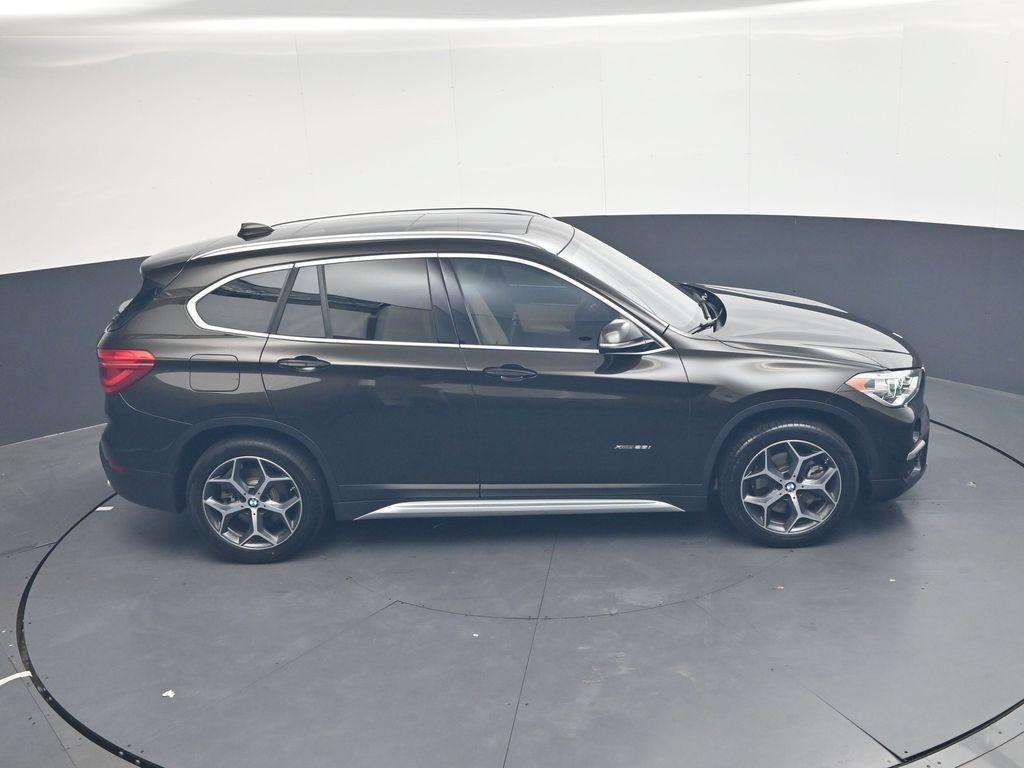 Used 2017 BMW X1 xDrive28i AWD/4WD image 30