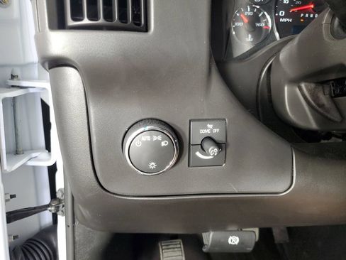 New 2026 Chevrolet Express 2500 w/ Driver Convenience Package RWD image 27