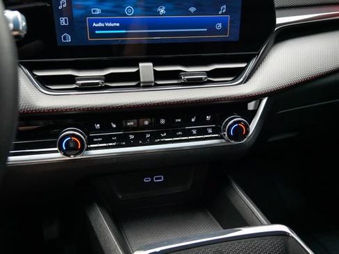 Used 2026 Chevrolet Equinox RS w/ Convenience Package III FWD image 21