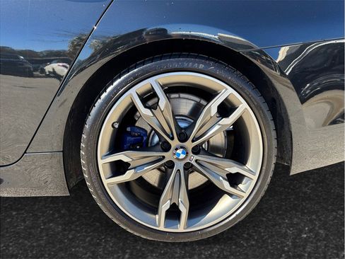 Used 2020 BMW M550i xDrive w/ Executive Package image 16