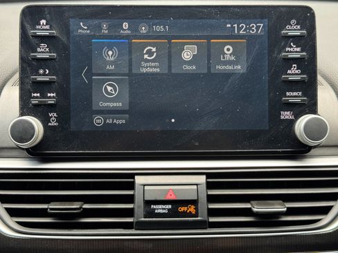 Used 2019 Honda Accord Sport image 24