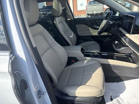 Used 2025 Lincoln Corsair Grand Touring w/ Equipment Group 302A image 28