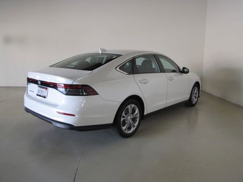 Certified 2024 Honda Accord LX image 23
