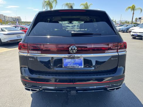 Certified 2024 Volkswagen Atlas SEL Premium R-Line AWD/4WD image 8