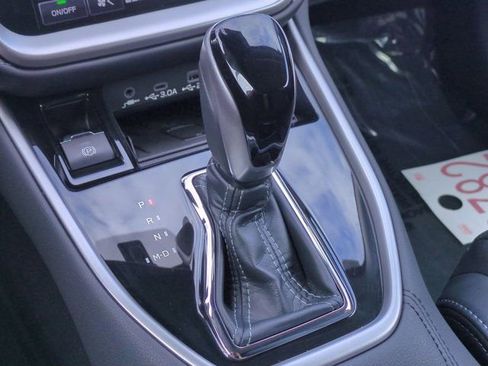 Used 2025 Subaru Legacy Limited image 28