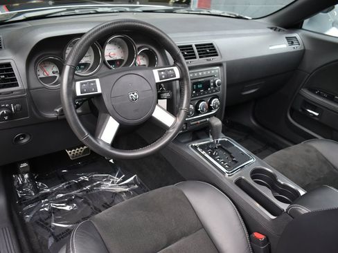 Used 2008 Dodge Challenger SRT8 image 16