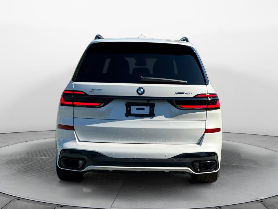 New 2027 BMW X7 xDrive40i w/ Executive Package AWD/4WD image 6