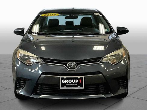 Used 2015 Toyota Corolla LE image 3