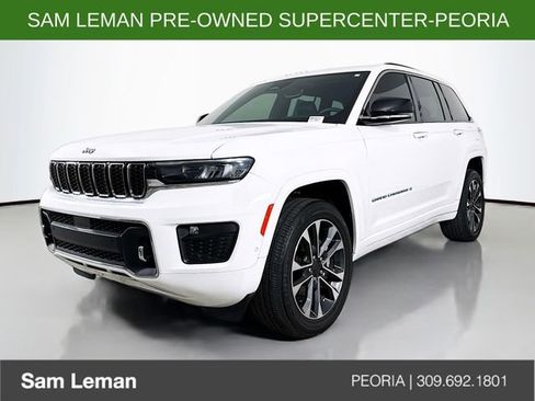 Used 2023 Jeep Grand Cherokee Overland image 3
