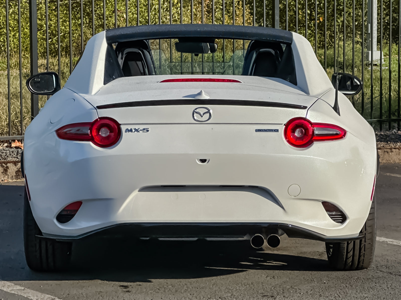New 2026 MAZDA MX-5 Miata RF Club w/ Weather Package RWD image 5
