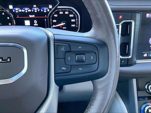 Certified 2021 GMC Yukon XL Denali image 21