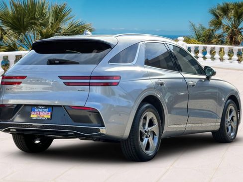 Used 2026 Genesis GV70 2.5T Advanced image 5