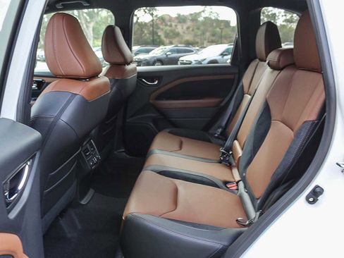 New 2025 Subaru Forester Touring image 18