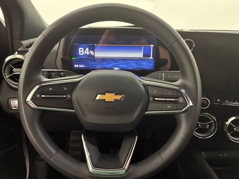 Certified 2025 Chevrolet Blazer EV LT AWD/4WD image 22
