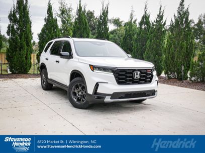 New 2025 Honda Pilot TrailSport