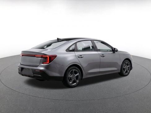Used 2026 Kia K4 FWD image 8