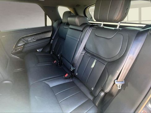 New 2026 Land Rover Range Rover Sport Dynamic SE image 10