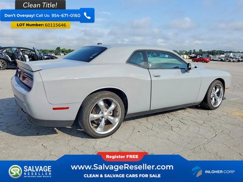 Used 2022 Dodge Challenger GT RWD image 4