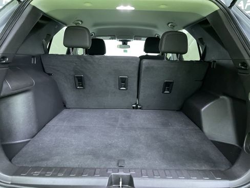 Used 2024 Chevrolet Equinox LS image 27