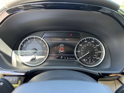 Used 2025 INFINITI QX60 Pure AWD/4WD image 23