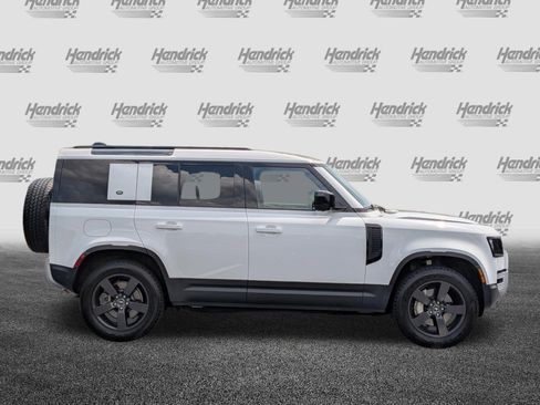 Used 2024 Land Rover Defender 110 S AWD/4WD image 11