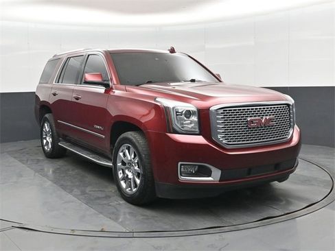 Used 2017 GMC Yukon Denali w/ Open Road Package image 1
