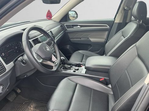Used 2023 Volkswagen Atlas SE w/ Panoramic Sunroof Package AWD/4WD image 9