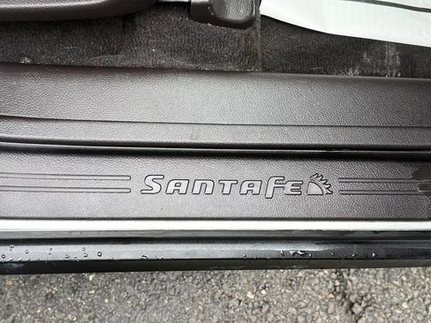 Used 2011 Hyundai Santa Fe GLS FWD image 34