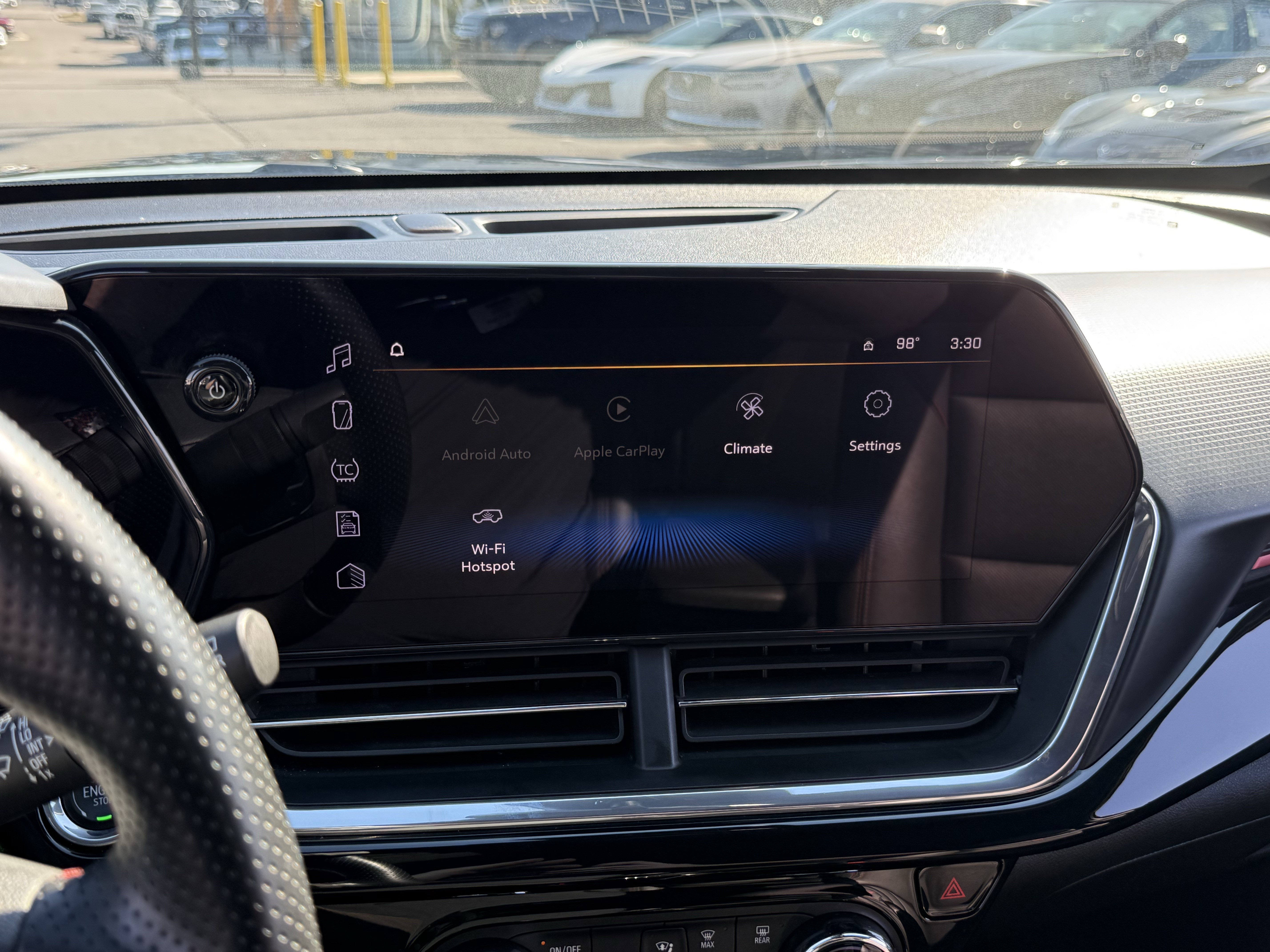Used 2024 Chevrolet Trax RS FWD image 22
