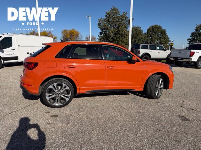Used 2022 Audi Q3 2.0T Premium Plus AWD/4WD image 15
