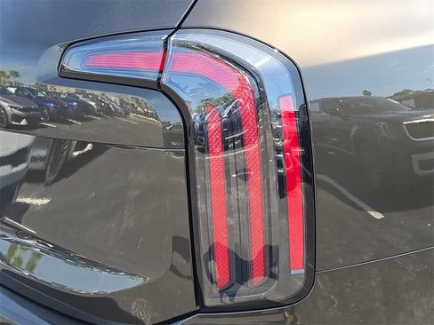 New 2025 Kia Telluride EX image 11
