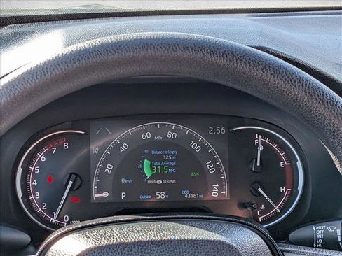 Used 2024 Toyota RAV4 XLE w/ Convenience Package AWD/4WD image 15