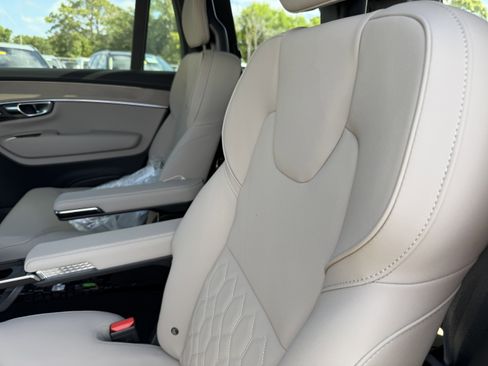 New 2026 Volvo XC90 B6 Plus w/ Protection Package AWD/4WD image 16
