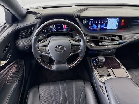 Used 2019 Lexus LS 500 RWD image 23