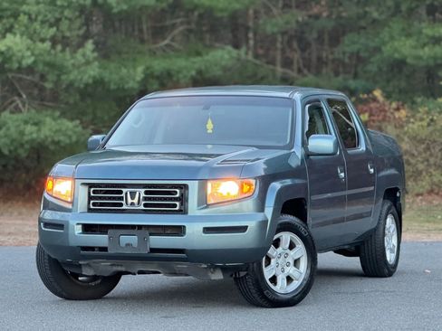 Used 2006 Honda Ridgeline RTS image 1