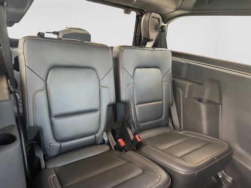 Used 2024 Ford Bronco Badlands AWD/4WD image 17