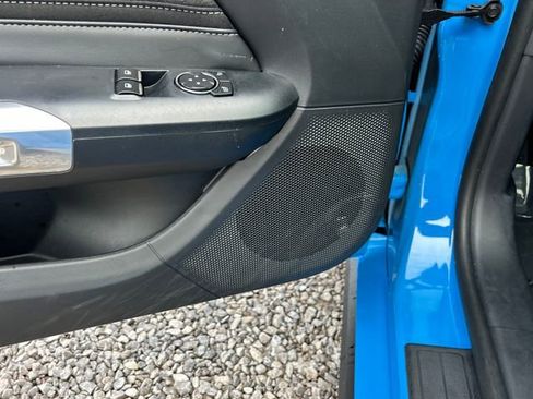 Used 2024 Ford Mustang Coupe image 32