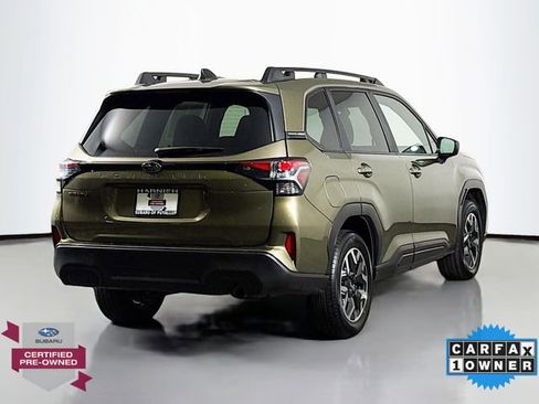 Certified 2025 Subaru Forester Premium image 7