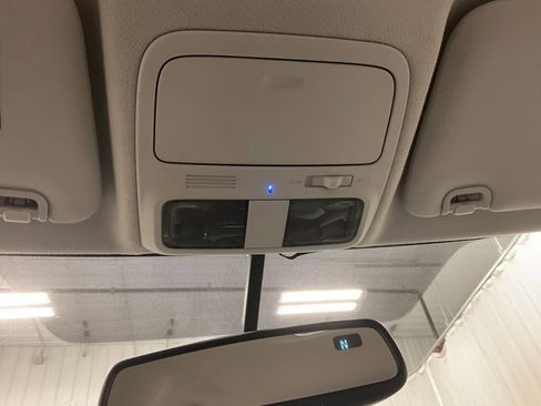 Used 2012 Subaru Forester 2.5X w/ Alloy Wheel Pkg image 17