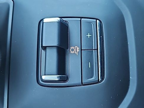 Certified 2024 GMC Sierra 1500 AT4X w/ AT4X AEV Edition image 27