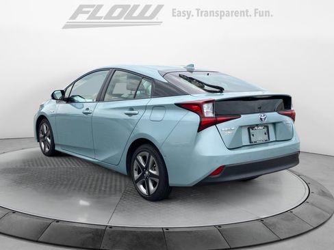 Used 2019 Toyota Prius XLE FWD image 6