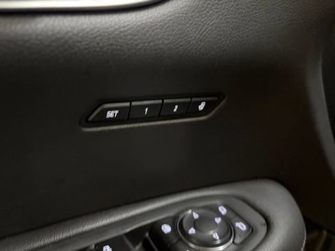 Used 2024 Cadillac XT6 Luxury w/ LPO, Floor Liner Package AWD/4WD image 44