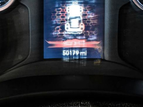 Used 2024 RAM 2500 Big Horn AWD/4WD image 18