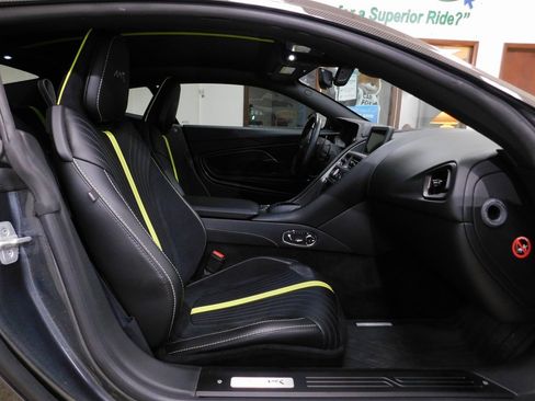 Used 2020 Aston Martin DB11 AMR image 95
